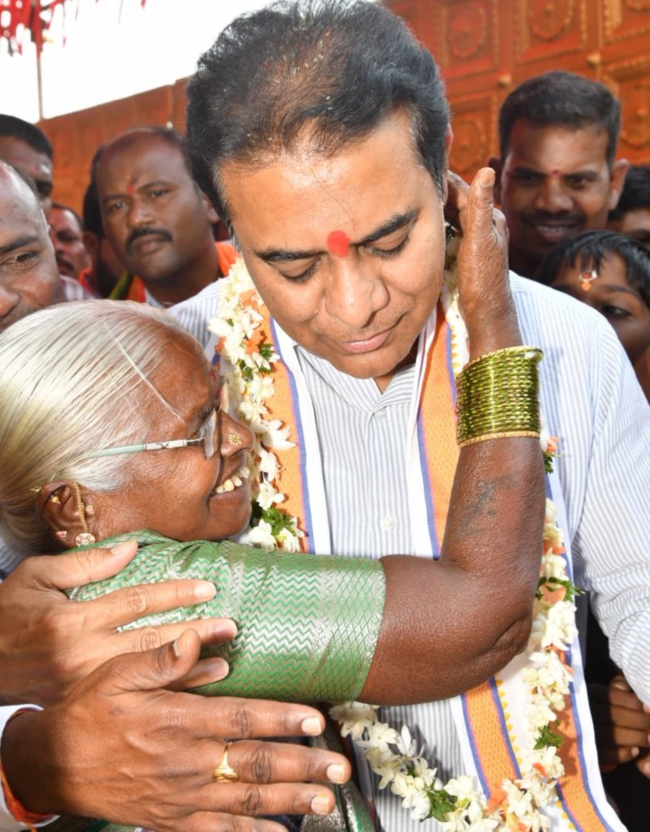 ShashanKTRS🚗 tweet media