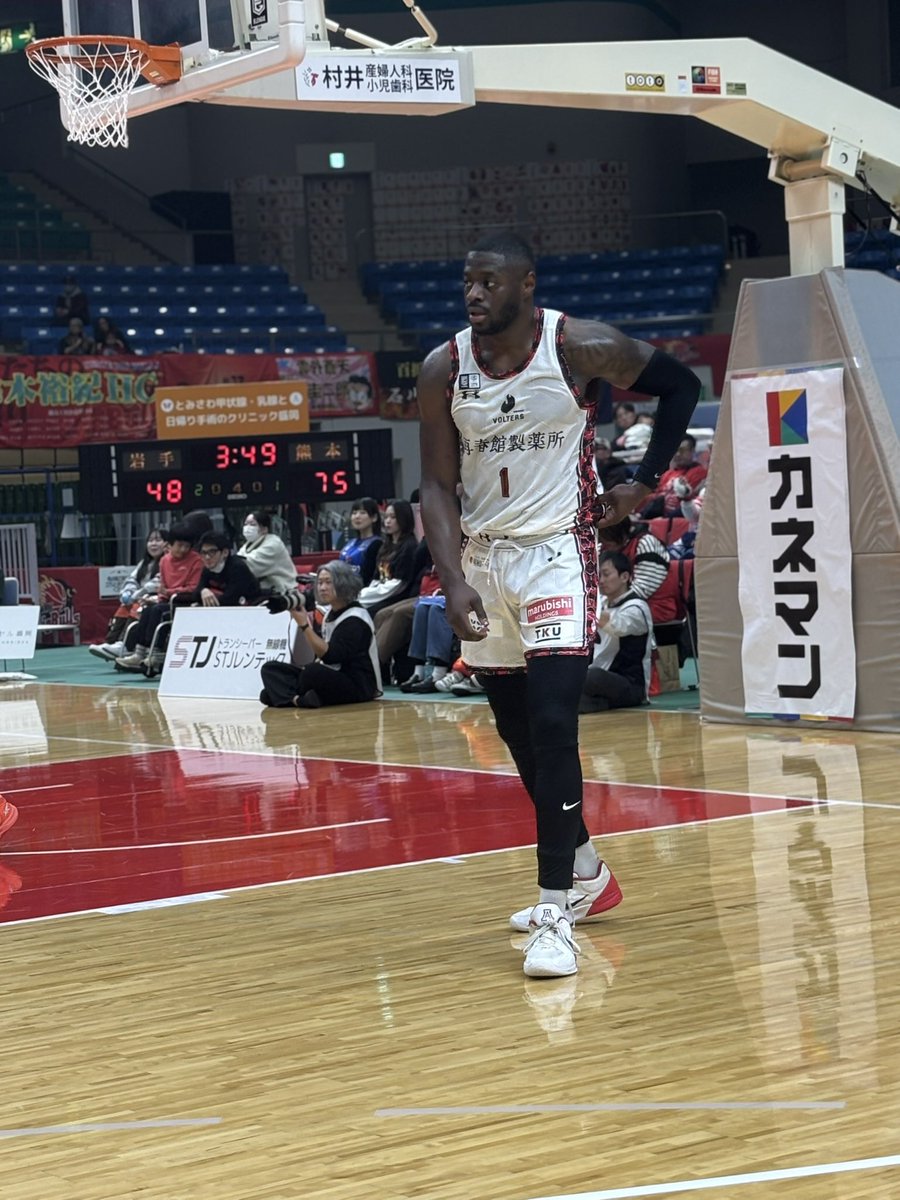 ダイキ tweet media