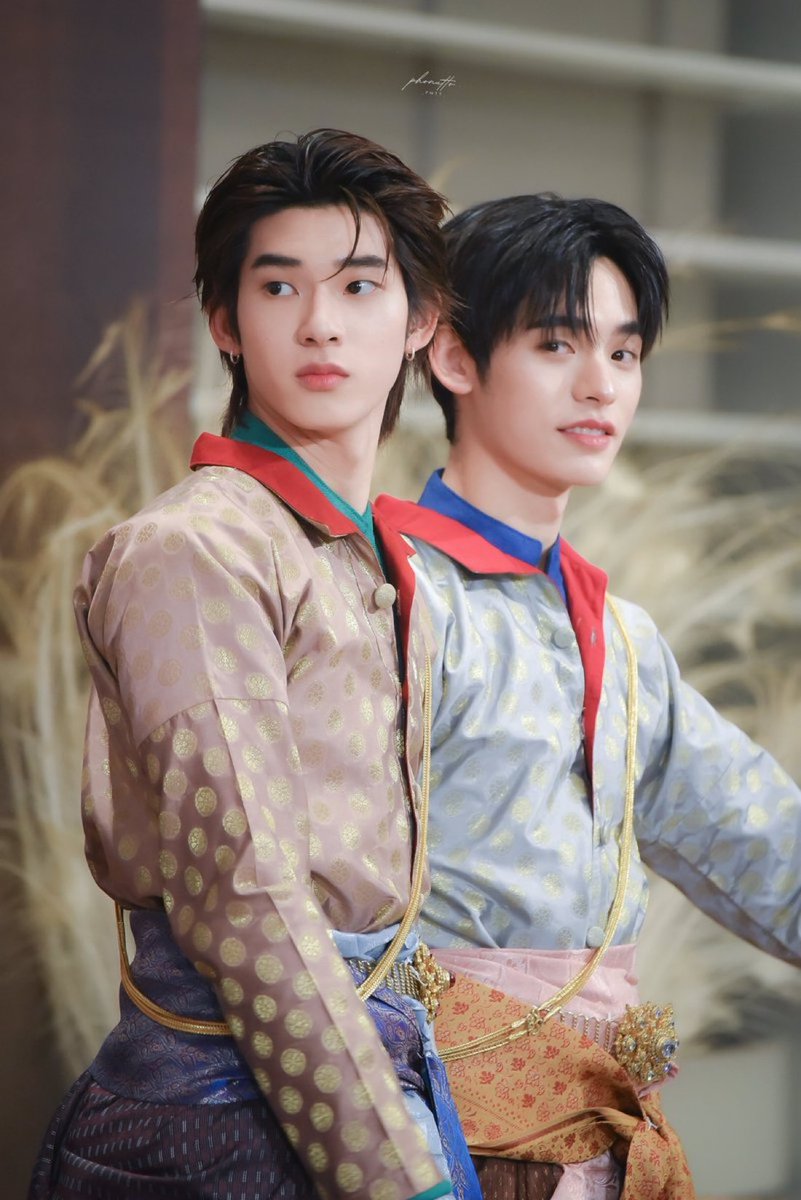 แล้วเธอชอบหมามั๊ยหละ tweet media