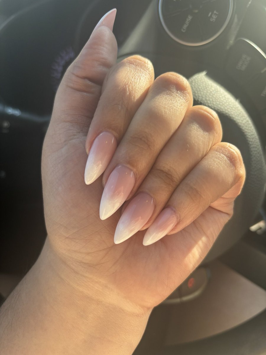 Goddess June tweet media