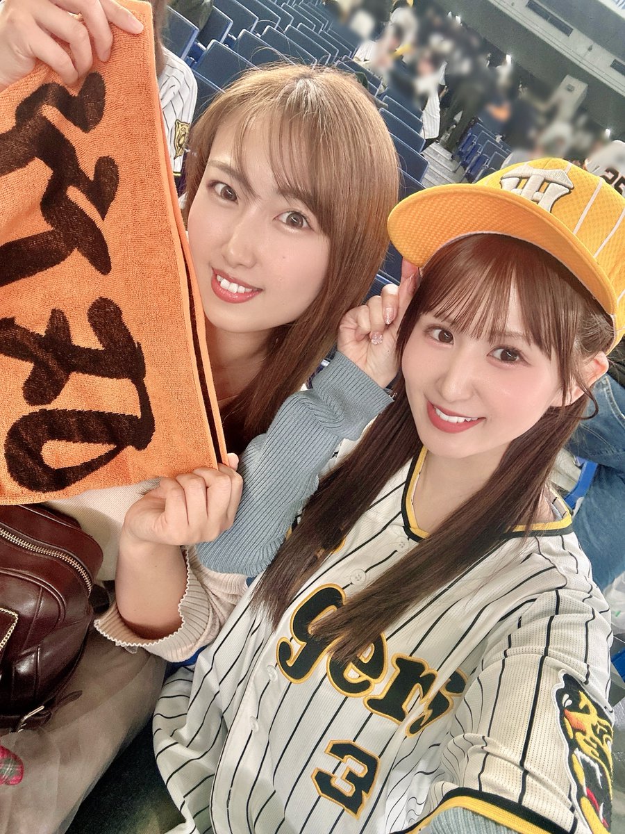coco_mai52's tweet photo. さやかぴ♡まいぷぅ
＼🐰開幕戦🐯／ https://t.co/pxosKlBMRb