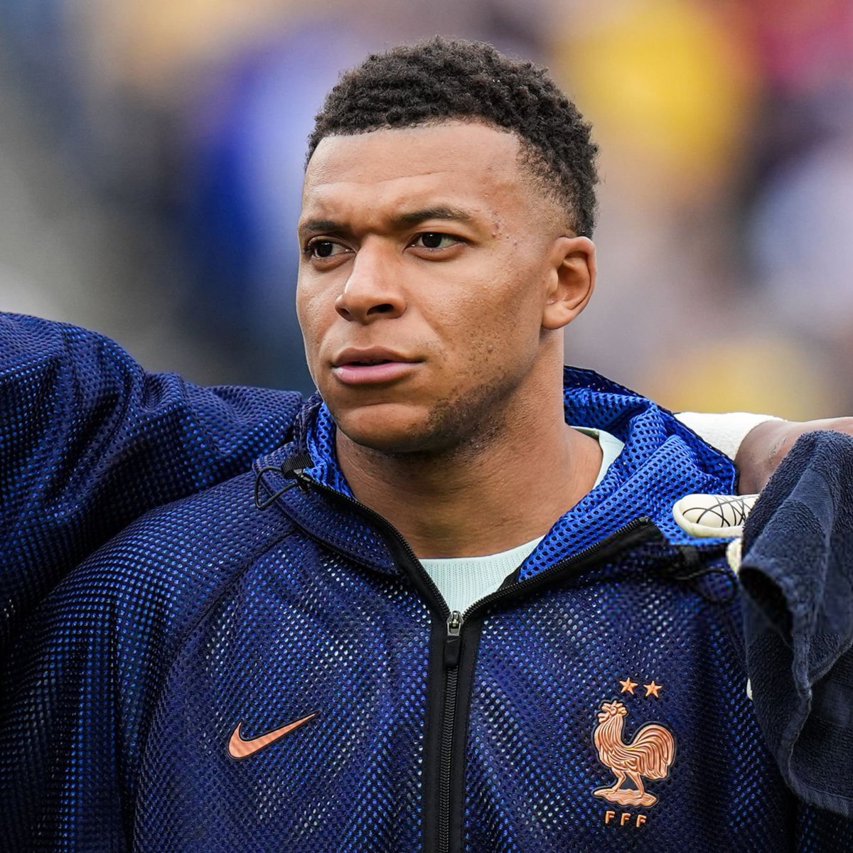 Vibes Foot tweet media