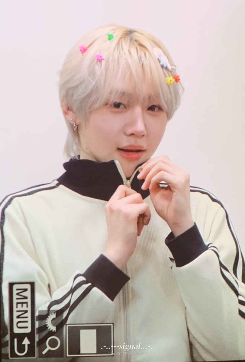 𝘴𝘪𝘨𝘯𝘢𝘭 tweet media