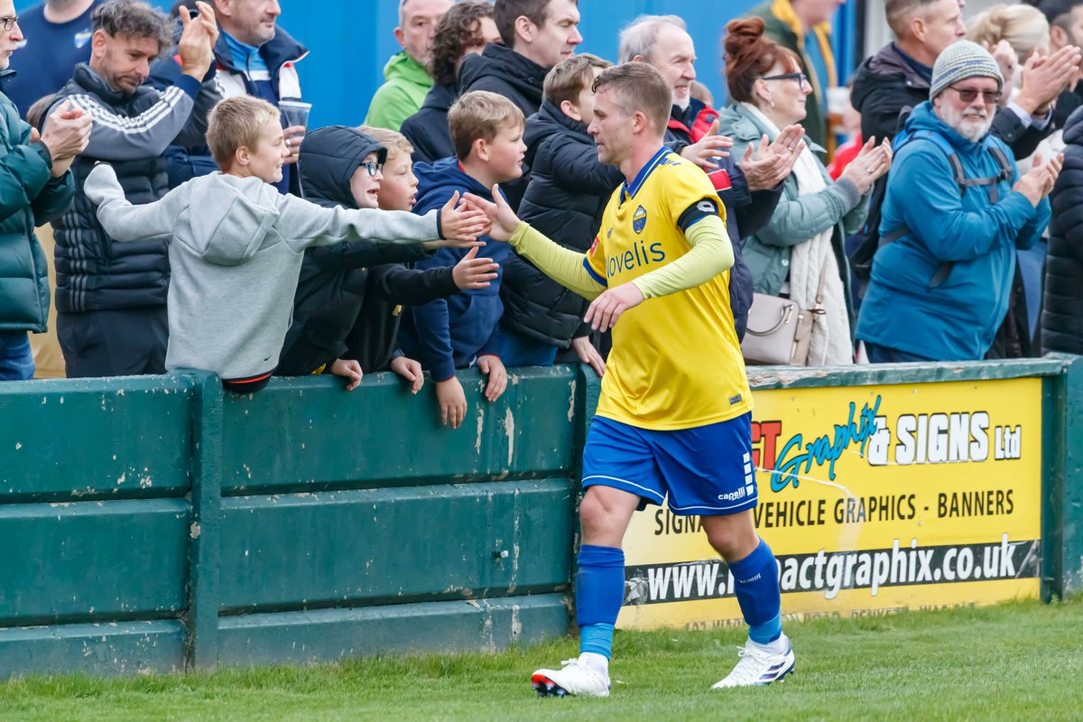 Warrington Town FC tweet media