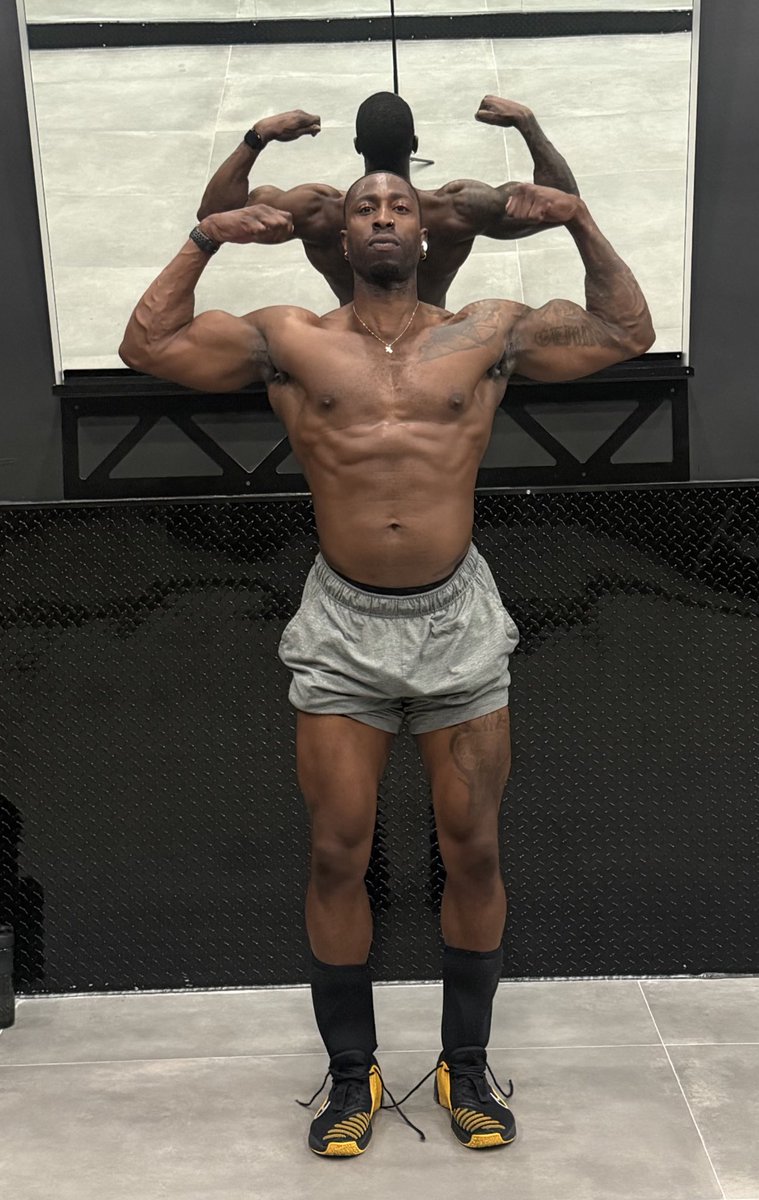 Just Trav ✌🏾 tweet media