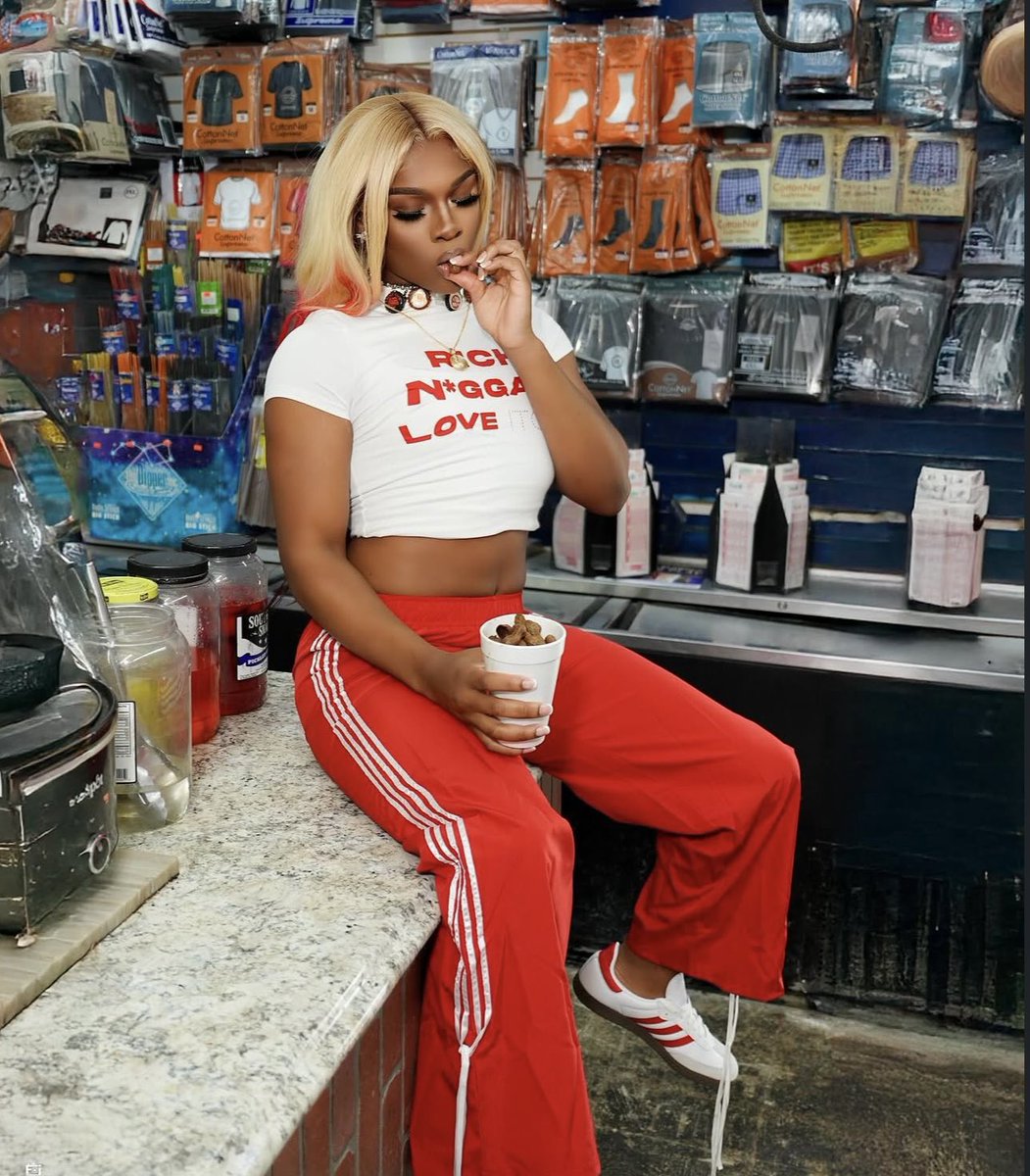 IG:tijuanaaaaaaa tweet media