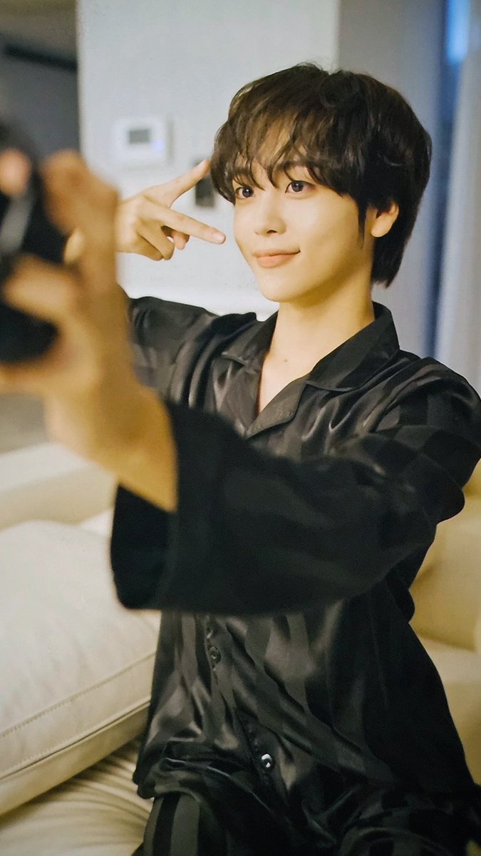 샤샤형준☆ tweet media