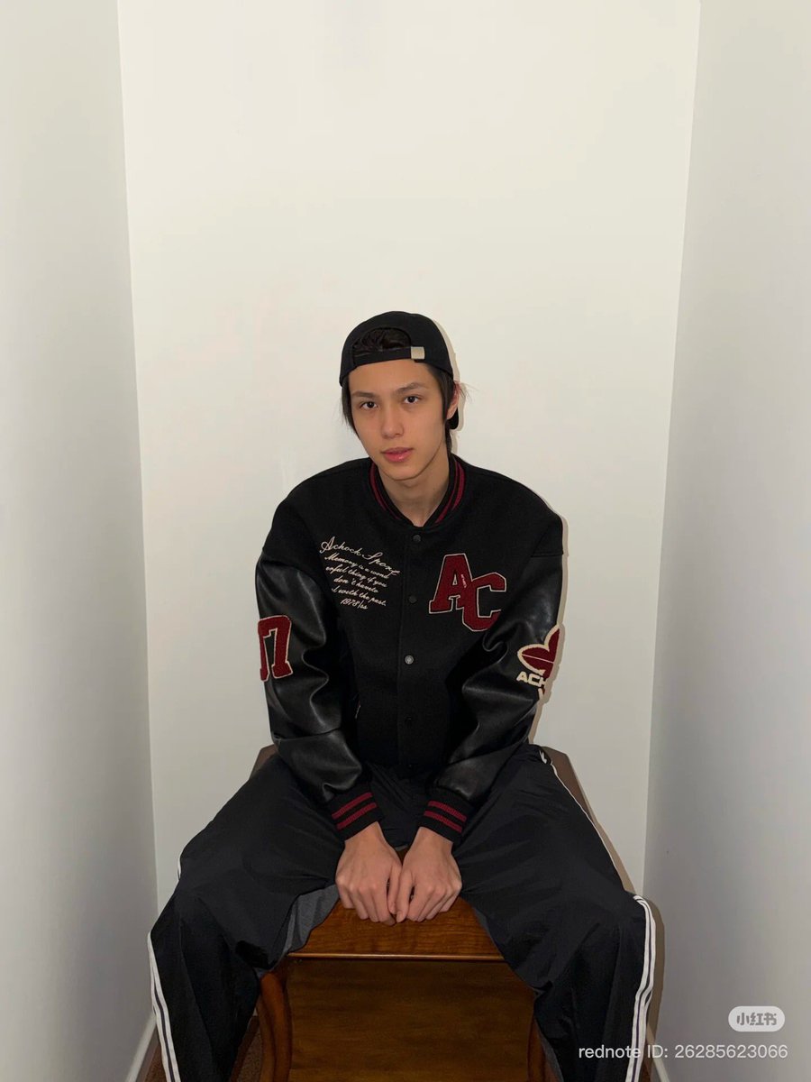 OMARtupdate09's tweet photo. 260327
🦖 update (1)

#tOmar #唐奥玛 #OmarTang 
#NexT1DE #NexT1DE_OMAR https://t.co/pKkhxy8OKu