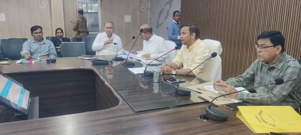 District Magistrate Bhadohi tweet media