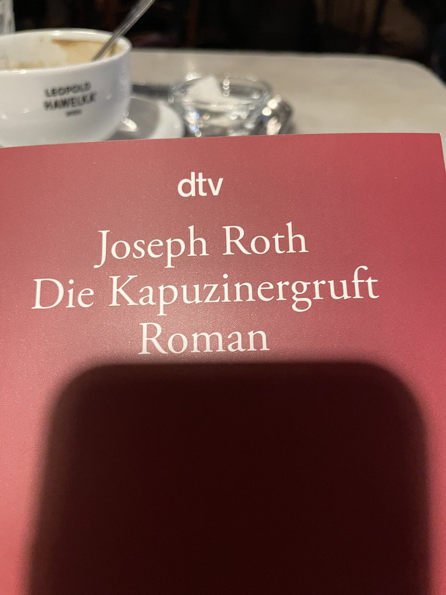 emilietta tweet media