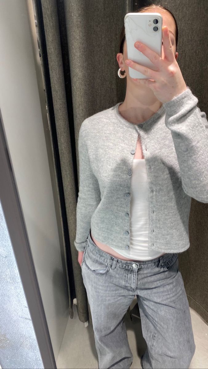 cardy cardigan tweet media