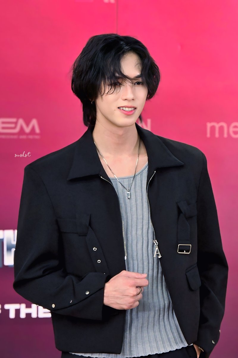 su.skst~♡ tweet media