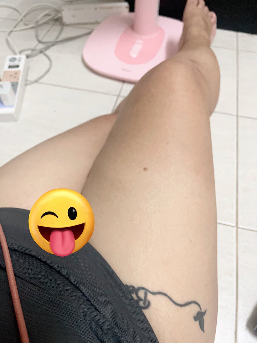 Alone🖤 tweet media