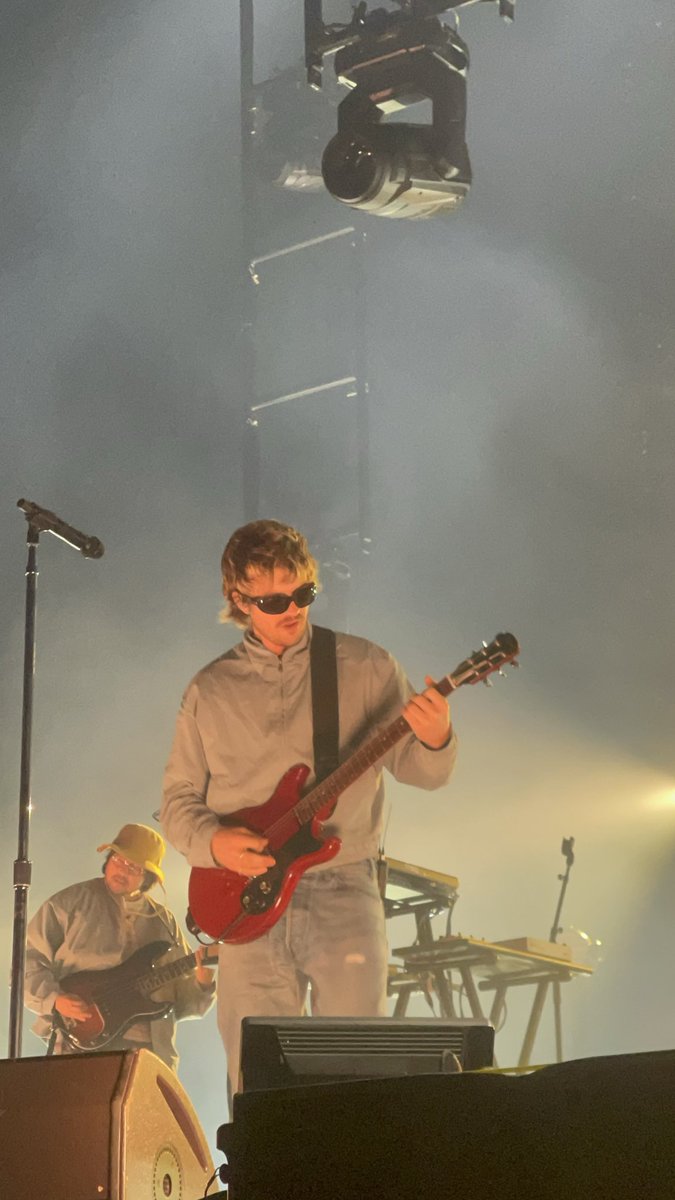 oops 🎱 tweet media