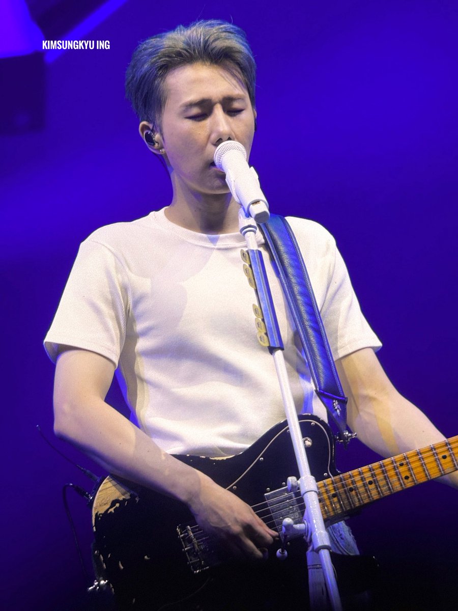 김성규ing tweet media