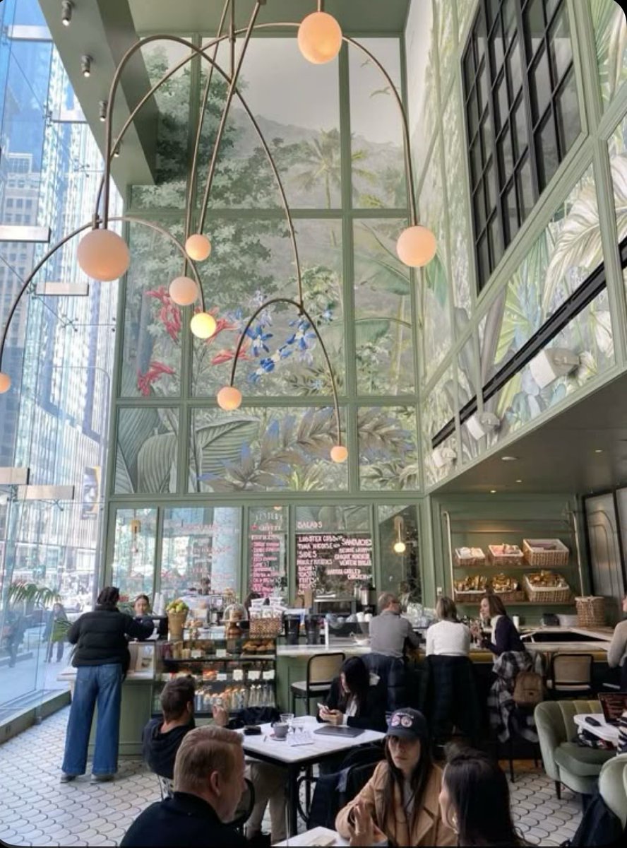 Elle Lookbook tweet media