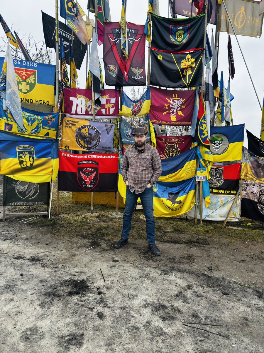 Are there still those here who believe in me and my path?