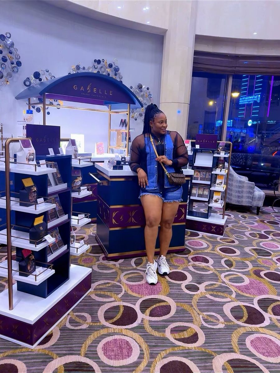 CHIZZY_BB tweet media