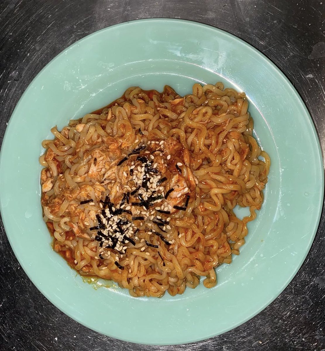 ぼみゅ tweet media