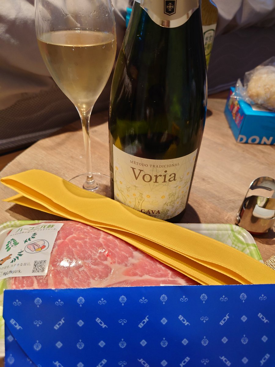 ばしこ🦁🐢、、、🐧← tweet media