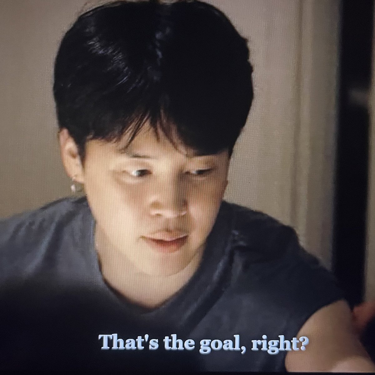 cocojm_0t7's tweet photo. You can really see how hard jimin works and how determined he is to keep BTS true to themselves without being overly influenced by western artists. I’m so impressed by how he always tries to remind them and all of us of who they truly are… thank you jimin https://t.co/dXrXJIiCL8