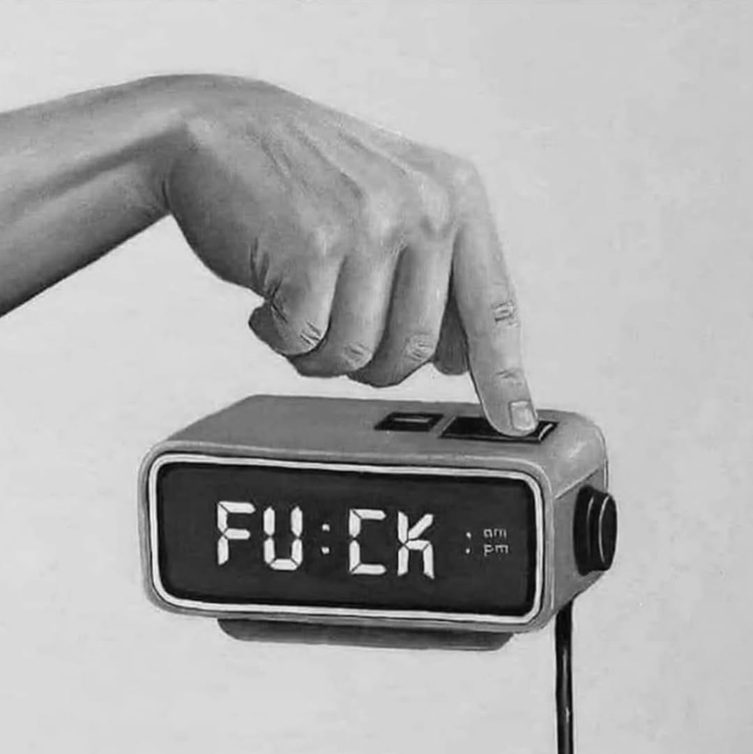 Mini Archillect tweet media