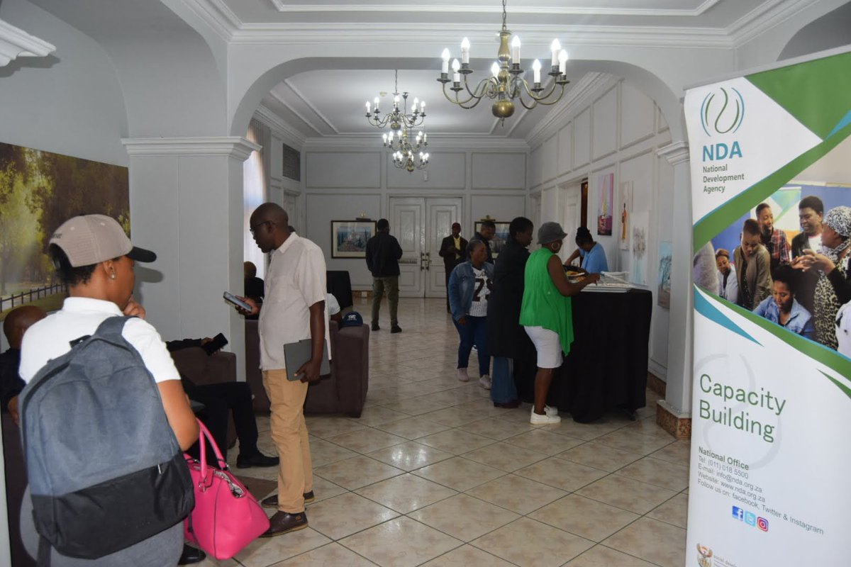 nda_rsa's tweet photo. 📢 Today: NDA hosts the Sedibeng District Community &amp; Stakeholder Engagement in Gauteng.
Focus: Strengthening Community Owned Enterprises &amp; cooperatives to boost collaboration in Emfuleni.
#NDA #Sedibeng #COEs #CommunityDevelopment https://t.co/I7bhxKVszq