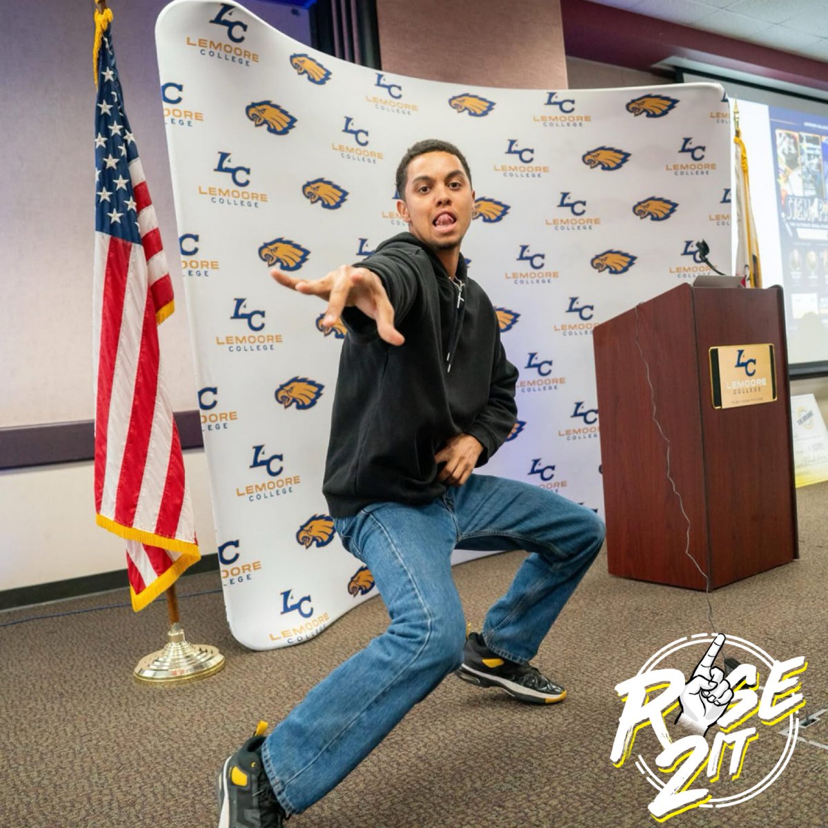 RISE2ITPRO's tweet image. Dancing into the weekend like…🕺🏻 

RISE 2 IT PRODUCTIONS

“If you can RISE 2 IT, you can RISE THROUGH IT!” 

#stemapalooza #lemoorecollege #californiacommunitycolleges #communitycollege #rise2it