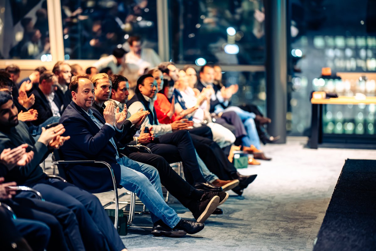 Rudolf van Ee tweet media