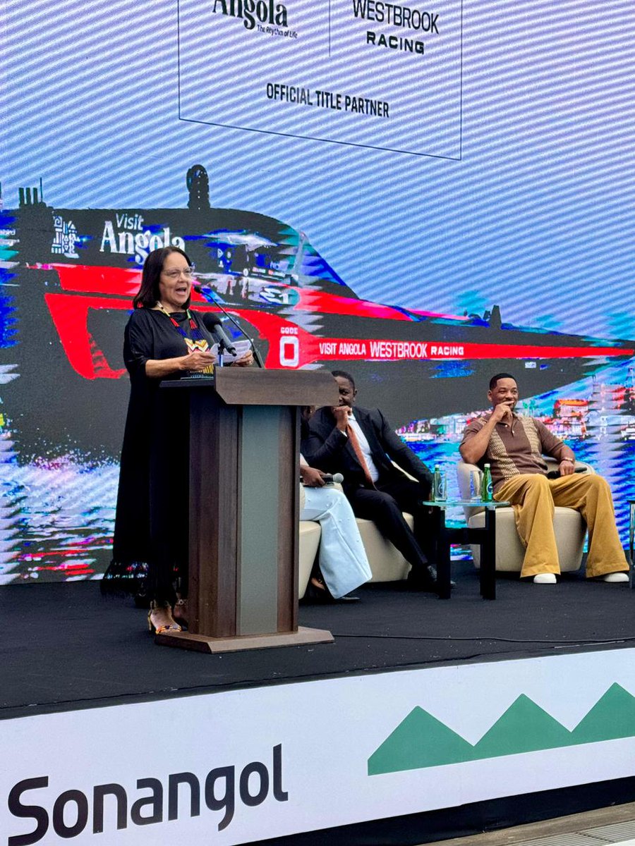 Tourism_gov_za's tweet image. Minister @PatriciaDeLille has congratulated Angola on securing the Luanda E1 Grand Prix. 

#Angola | #SouthAfricaInAngola | #WeDoTourism