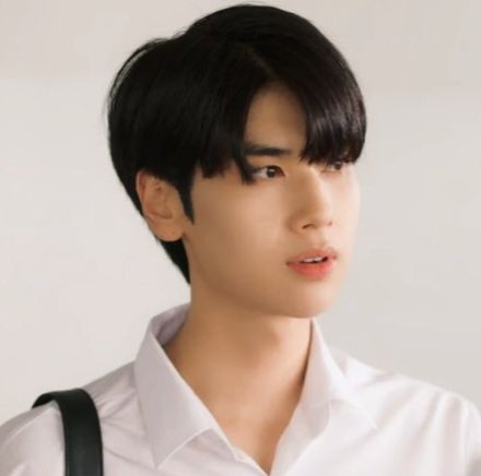 butt3rletter_'s tweet photo. ⠀
                            ᅠ
ᅠ
“ นินทาว่ากูเป็นเกย์อย่างงั้นอย่างงี้ 
   สนุกปากดีเนอะ ”

“ เปล่านะอิฐ ”

“ หยุดตอแ-หล กูได้ยินหมด ”

“ พวกมึงเอาเวลาที่จับผิดชีวิตกู ”

“ ไปทําชีวิตตัวเองให้ดีขึ้นเหอะ ”

ᅠ https://t.co/qxCllSs0ji