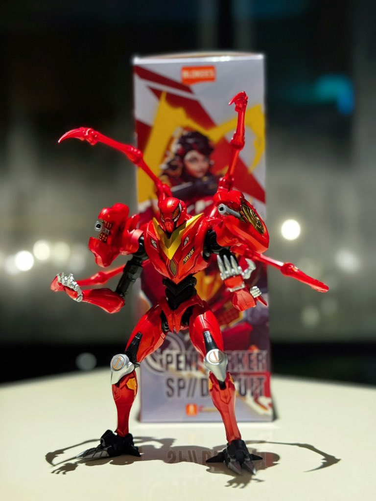 Larissa Rochefort tweet media