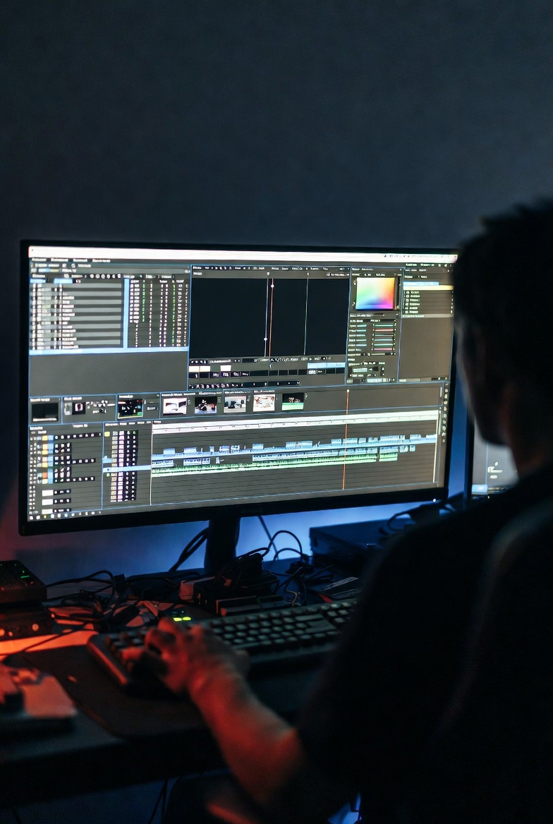 manzombie tweet media