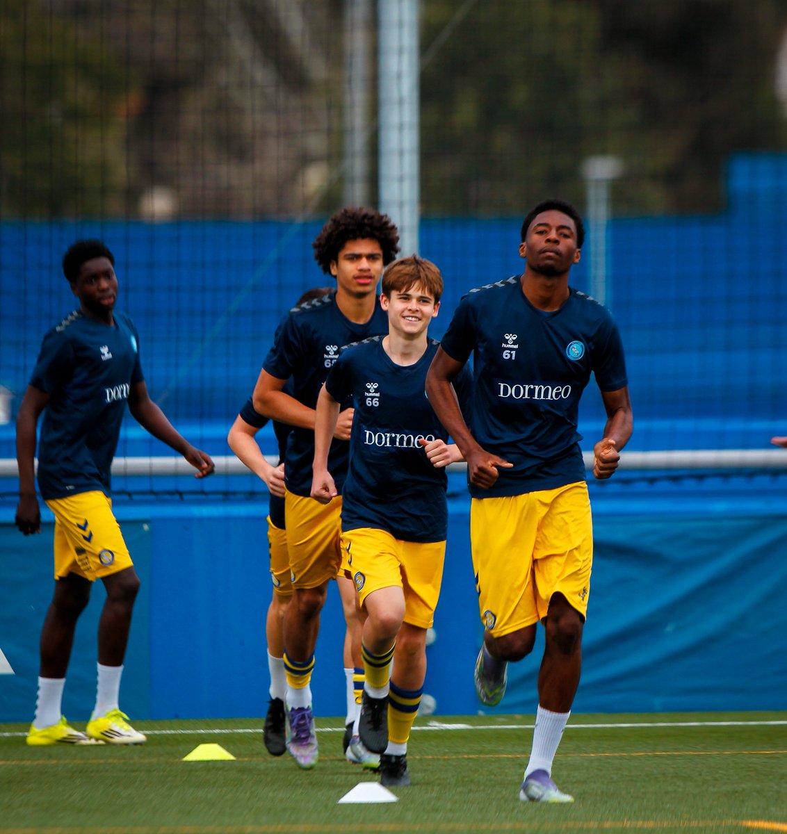 Wycombe Wanderers Academy tweet media