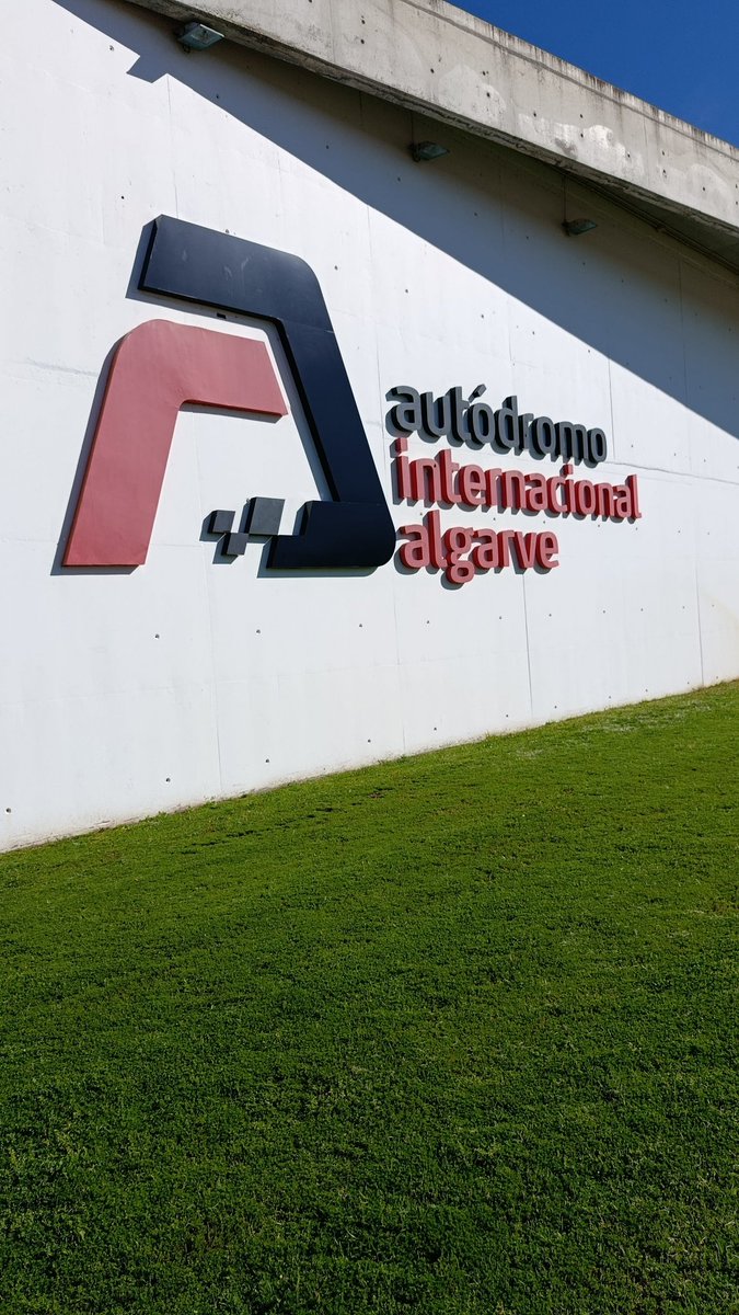 Oskar Roo tweet media