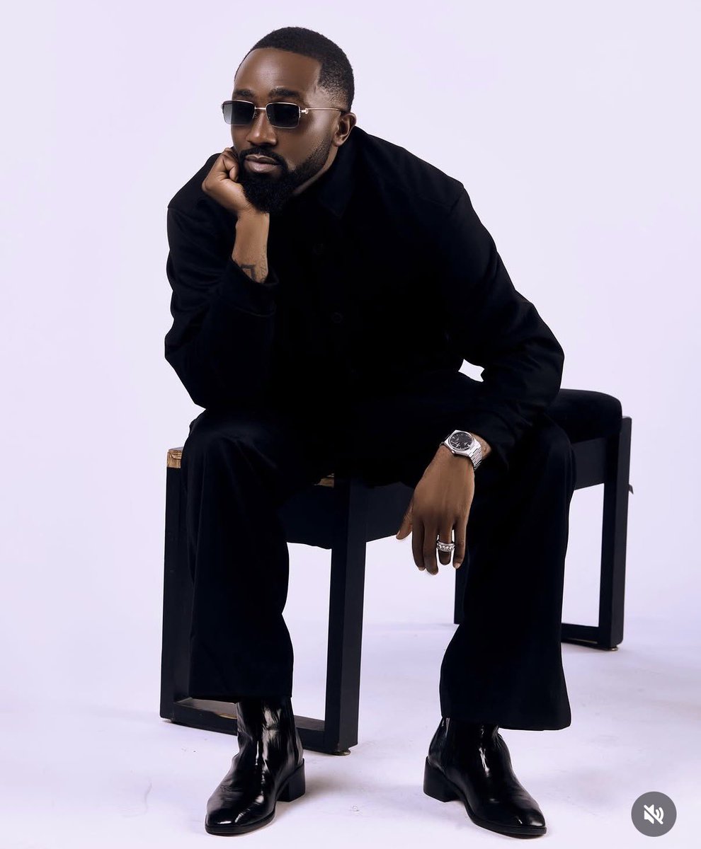 DAYGENIUS☀️ tweet media