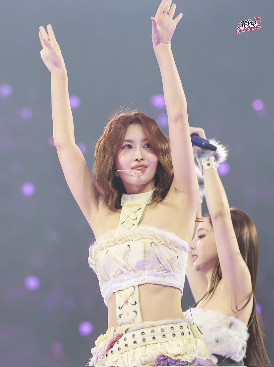 251214 Momo #MOMO #TWICE #모모 #트와이스