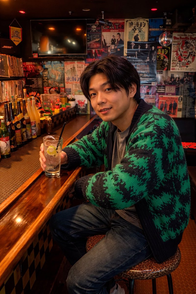 bar_sdr's tweet image. 03/27(金)OPEN 21:00
水木と長崎に行ってました
2日間ノンアルコールでした
今日はいくみと2人です
画像は一体誰なんだ
本日もよろしくお願いします！
#barsdr