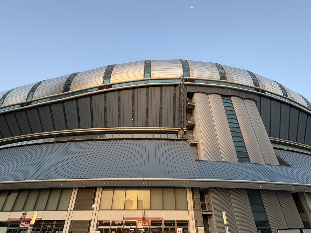 tomobs @TRR/VZ.R.S tweet media