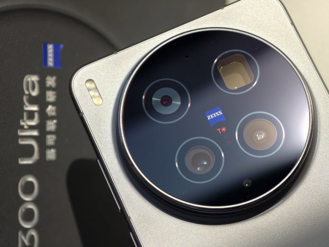 Tech_Voyager⚓ tweet media