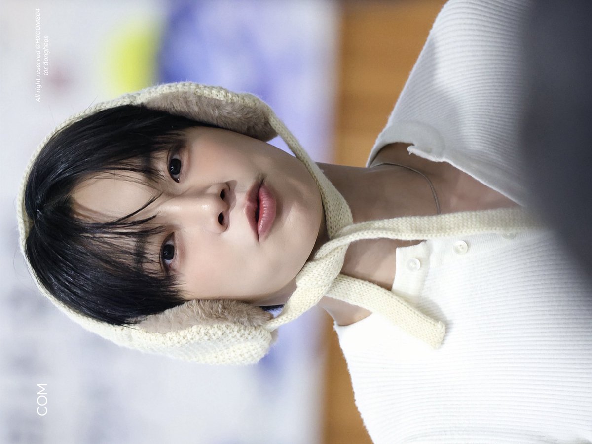 콤이.. tweet media