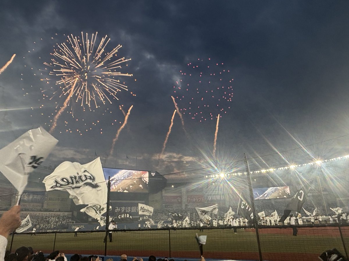 ちー we need humor ☮️💟 tweet media