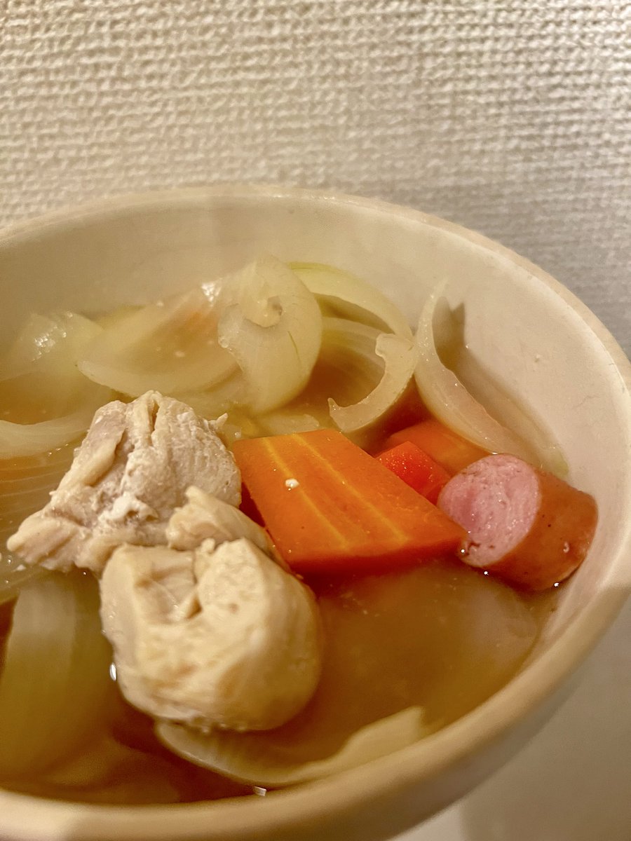 愁子 / SHUKO tweet media