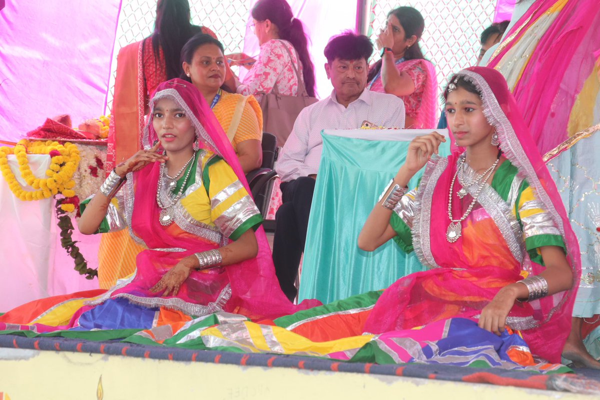 Madan Dilawar tweet media