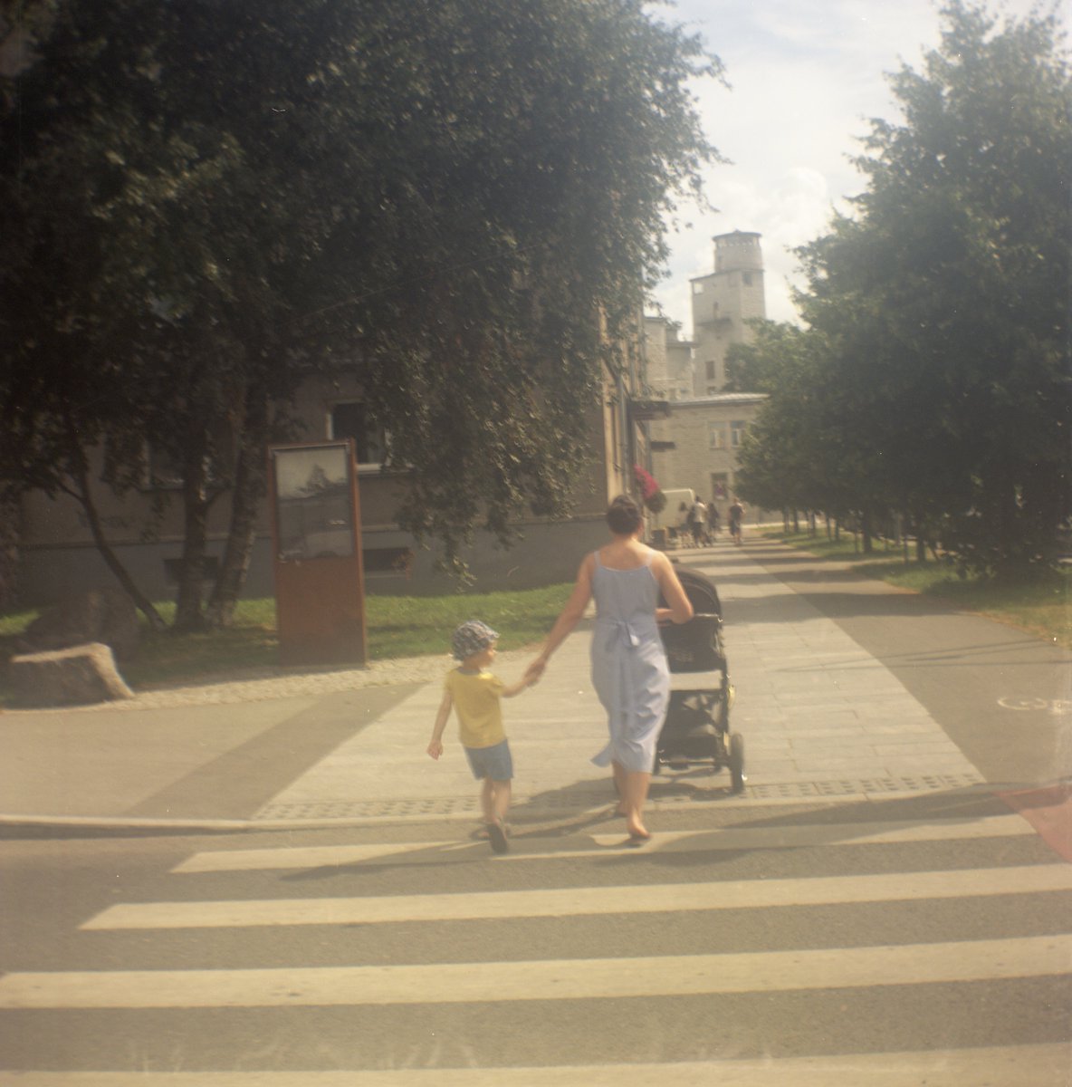 ‘A Norwegian Tourist’ by Lasse Tur tweet media