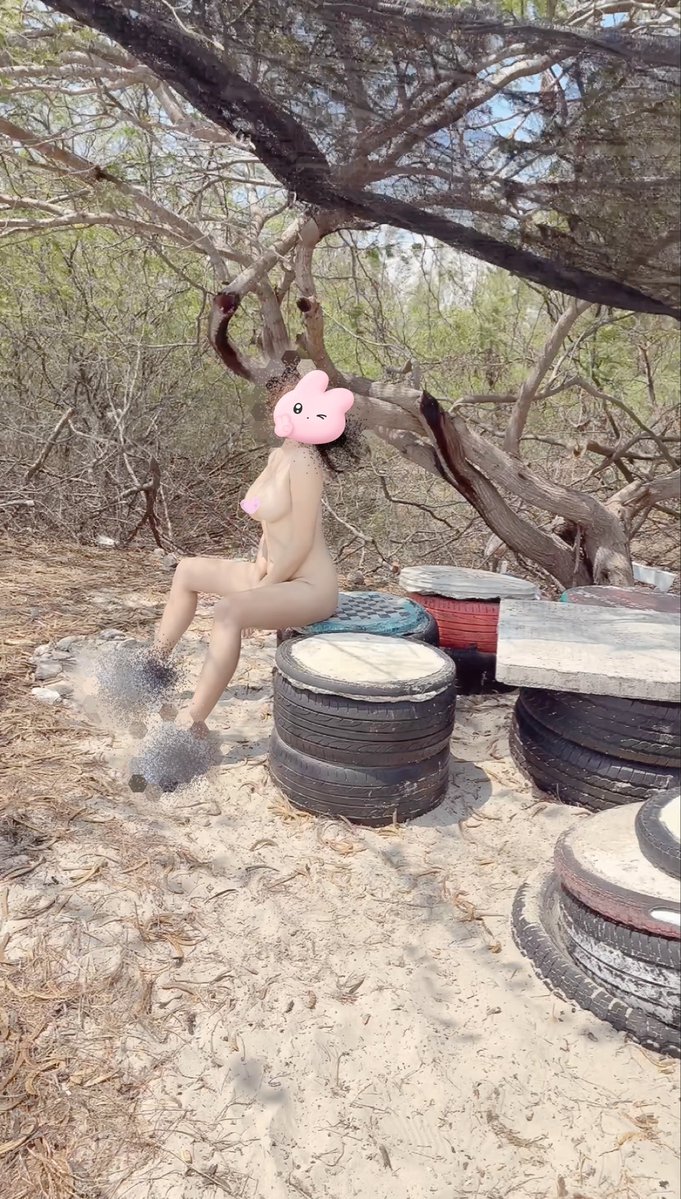 The mask swinger tweet media