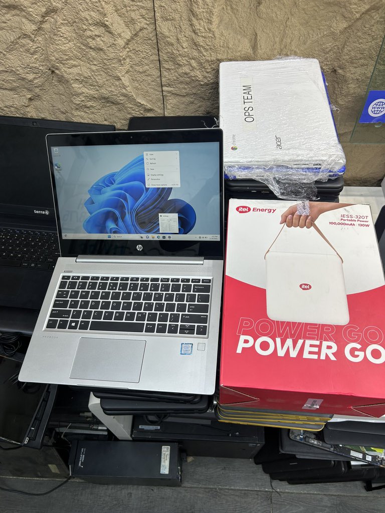 Val Gadgets tweet media