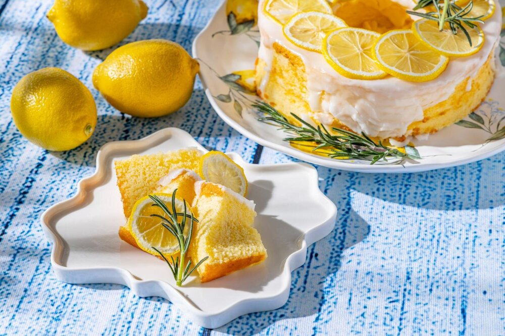 Fashion Press tweet media