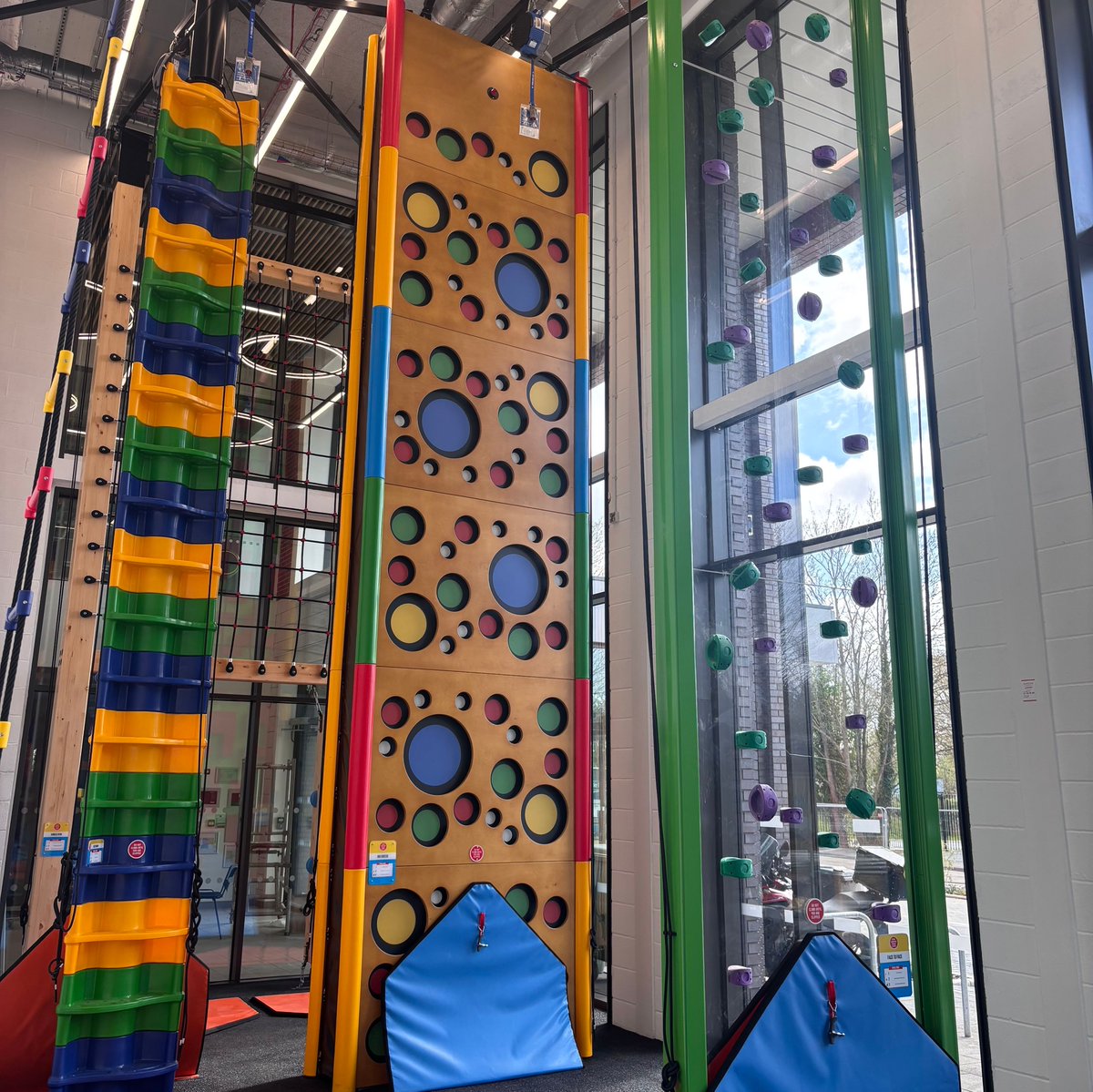 Hillingdon Council tweet media