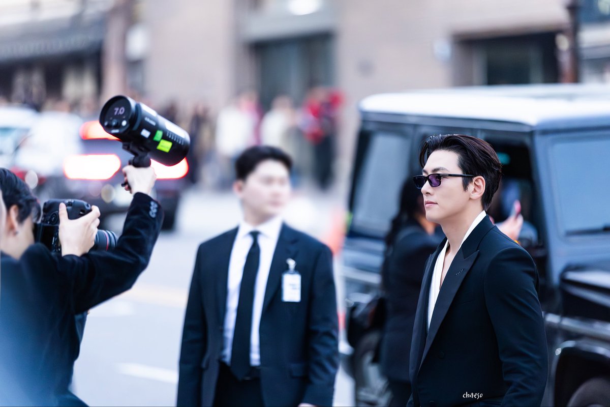 chaeso_jcw's tweet photo. 260326 톰포드 서울

😎😎😎

#지창욱
#jichangwook
#池昌旭
#チチャンウク https://t.co/Nc6LBHxdY4